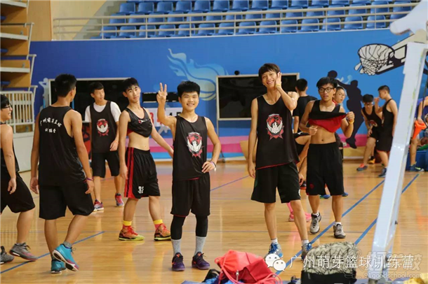 广州萌芽篮球训练营学员风采-广州萌芽篮球训