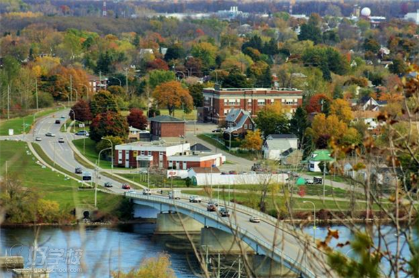 逸成教育集团汉森高中加拿大留学项目正式启动