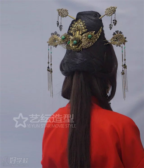 艺纭化妆学校影视化妆近期授课内容--秦代妆-广