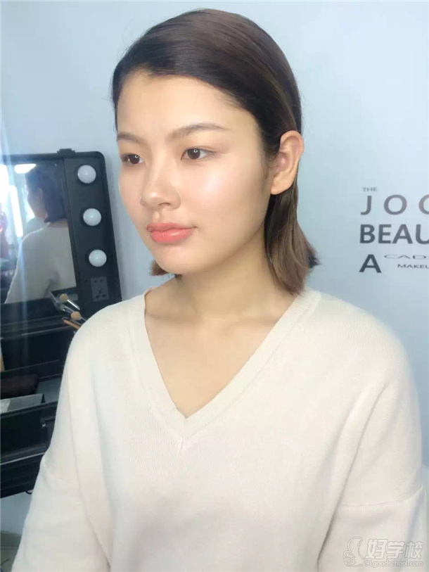 乔古新娘妆作品:短发也能有唯美的新娘造型-乔