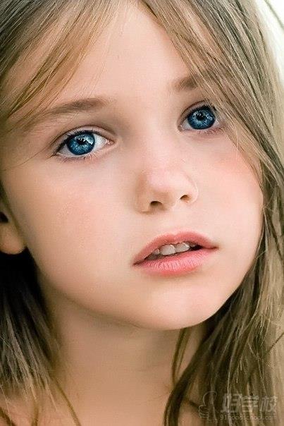 深圳少儿模特培训课程-UK国际英协教学署-【学