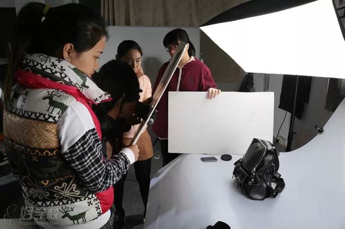 求推荐,广州学习淘宝摄影零基础去哪里学好点