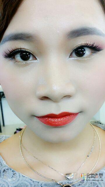 广州化妆学校S化妆造型机构课堂篇:旗袍妆容造