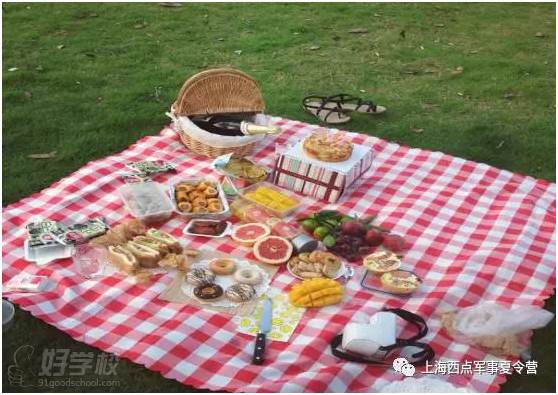 上海野外生存亲子活动训练营-上海西点军事夏