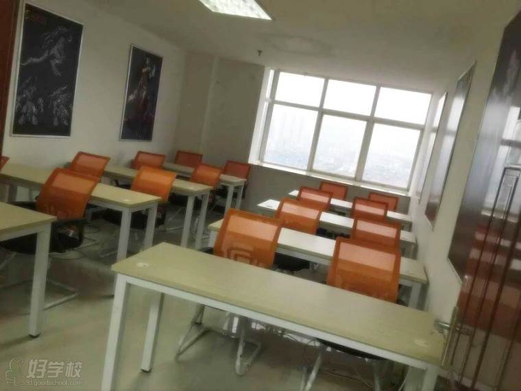 长沙游戏原画美术培训班-长沙盛途学院-【学费