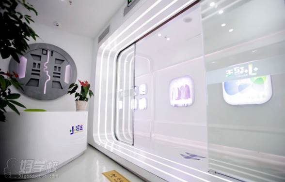 重庆Python精品课程-重庆小码王少儿编程思维