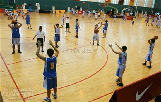 广州萌芽篮球训练营2015春季篮球周末班报名
