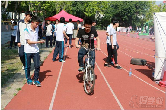福建理工学校开展“第六届校园吉尼斯”活动-福建理工学校-好学校