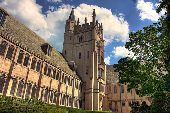 L同学被商学院排名第六的西北大学研究生录取