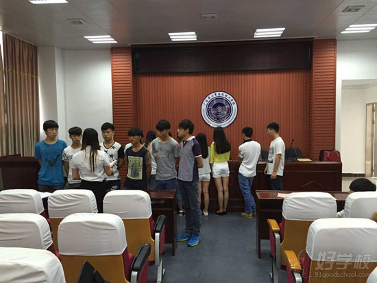 深圳市华星光电技术有限公司来我校招聘-广东