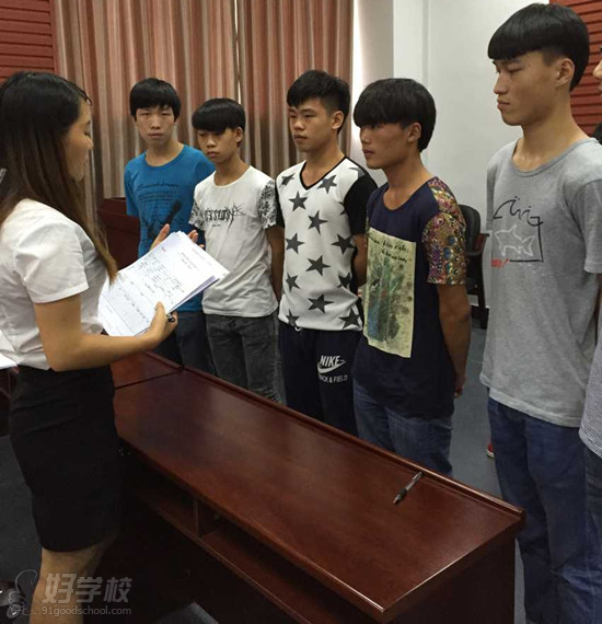 深圳市华星光电技术有限公司来我校招聘-广东