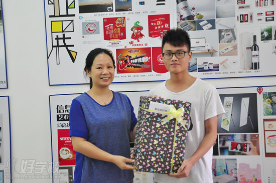 信息管理系艺术专业毕业作品展-广东省国防科