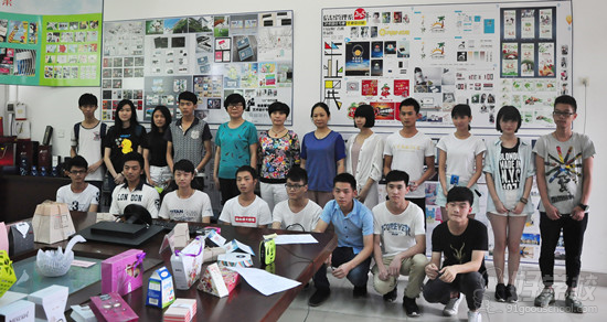 信息管理系艺术专业毕业作品展-广东省国防科