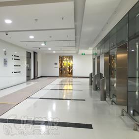 上海名动漫学校环境展示