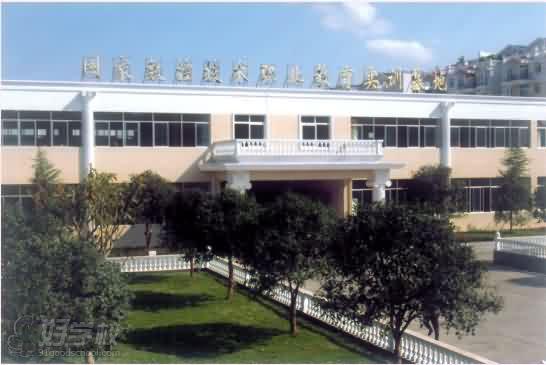 成都市场营销专业初中起点中专招生简章-四川