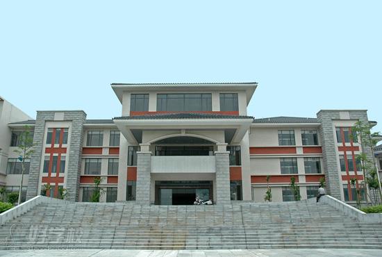 广东外语外贸大学自考《商务英语》大专班-广