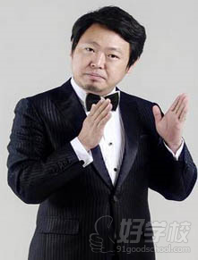 杭州婚礼主持人速成班-杭州翼彩化妆摄影培训