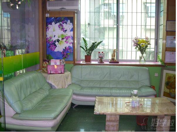 初级美容师课程-广州芳龄盛美容培训-【学费,地