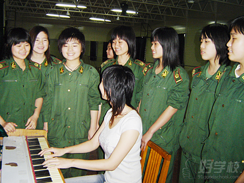 福州国防教育职业中专有哪些专业?