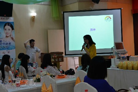 武汉专业服装搭配师强化培训班-武汉菲米奥时