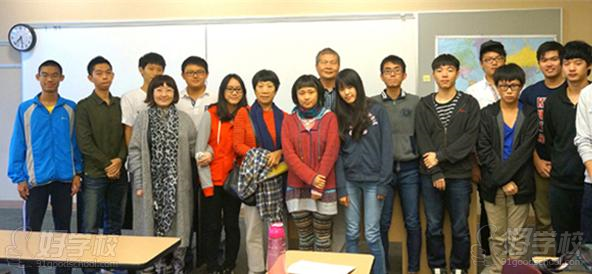 广州AP美国高中课程(高二插生)-华师外文-【学