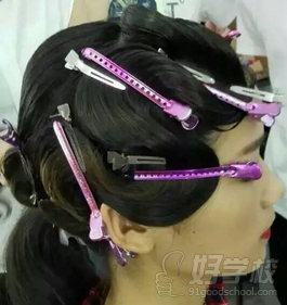武汉人气沙龙美发造型课程-武汉爱弥时尚教育