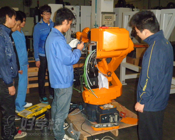 广州工业机器人电气装调培训班-广州市广数职