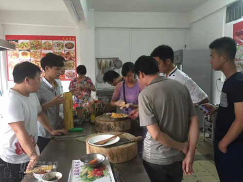 学员上课现场