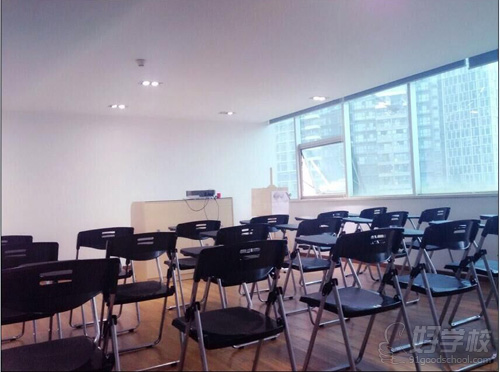 深圳美容师高级培训课程-深圳非凡美容美发化