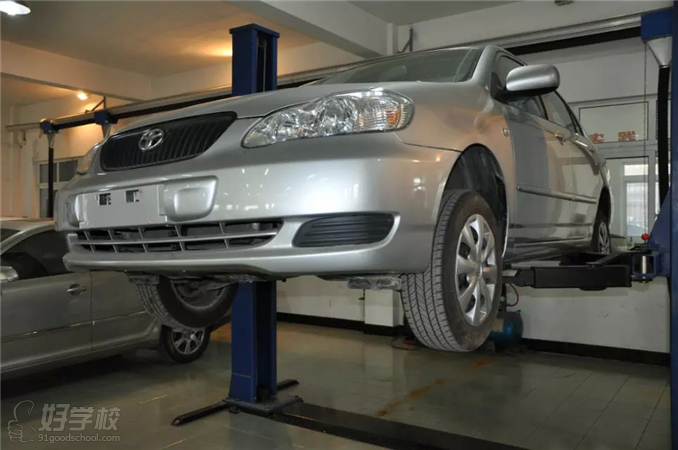 上海汽车快修美容培训创业班-上海佰士达汽修