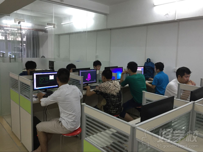 深圳铭思模具编程数控培训教学环境