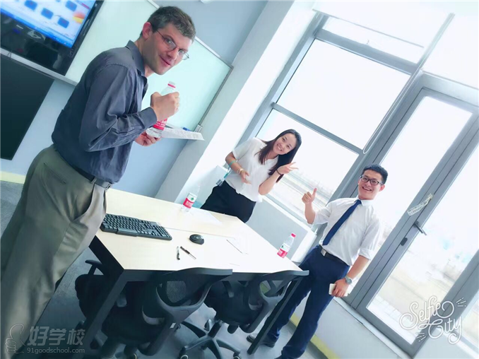 北京商务口语提升培训班-北京精英英语培训学