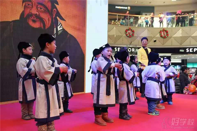 南昌少儿演讲口才主持影视表演培训班-南昌宝