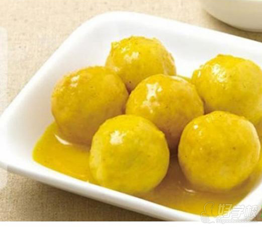 东莞港式咖喱鱼蛋培训班-东莞真岛小吃培训中