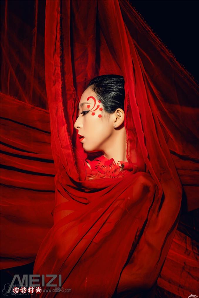 成都摄影数码全能培训班-成都波波时尚摄影化