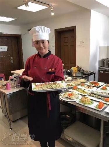 上海家庭厨艺学习班-上海佳禾国际家政培训中