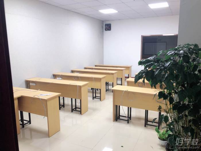 河南英柏教育 教学环境 河南英柏教育 教学环境